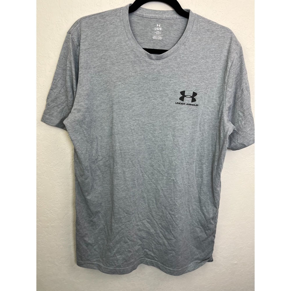 Under‎ Armour Gray Large T-Shirt Loose Short Sleeve Excellent Condition